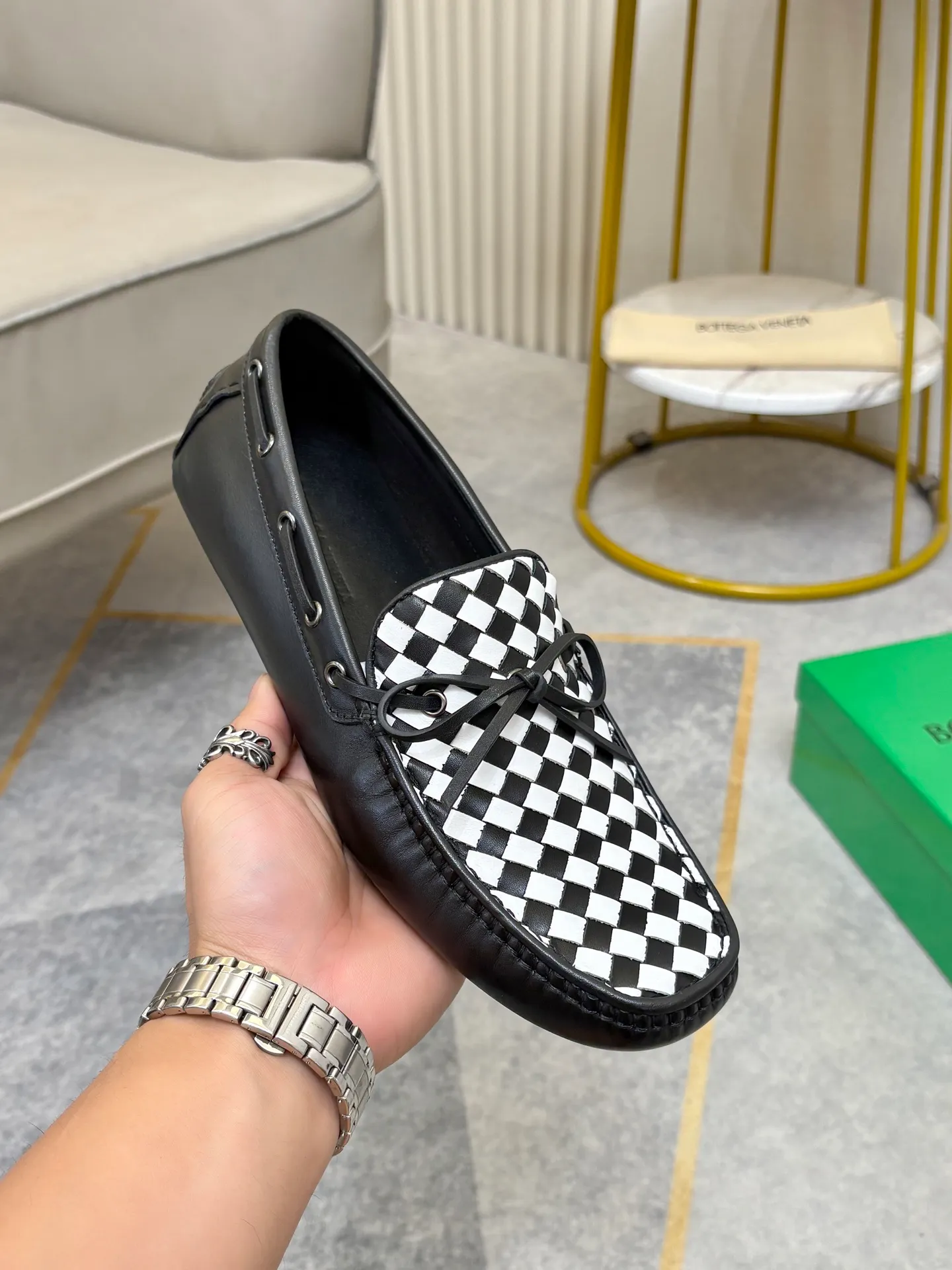 P420💰 (Niu Li + Niu Pad) [BV] The latest hot style‼ ️Casual men's shoes, uppers imported first-layer cowhide ➕Full imported cowhide lining✔️Exquisite workmanship, excellent foot feel, special rubber soles✔️, cool and fashionable, the latest fashion, fashionable outsole, hurry up.  Code number: 38-44 (can be customized to 37.45, non-refundable)